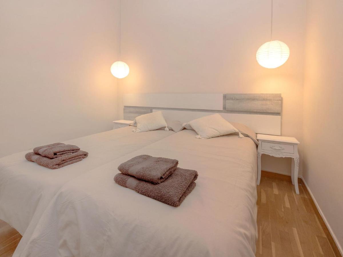 Apartment Eixample Esquerre Arago Rocafort By Interhome บาร์เซโลนา ภายนอก รูปภาพ